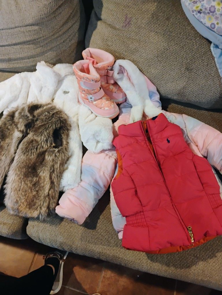 Abrigos Y Chamarras Para Niñas Y Votitas