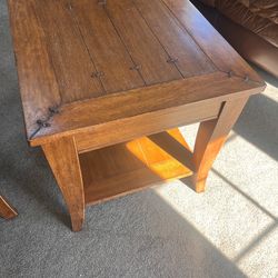 Free coffee table set