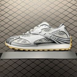 B.OTTEGA VENETA shoes 