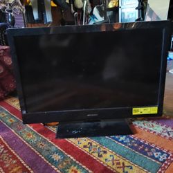 Emerson 32 Inch Tv Works Good *No Remote