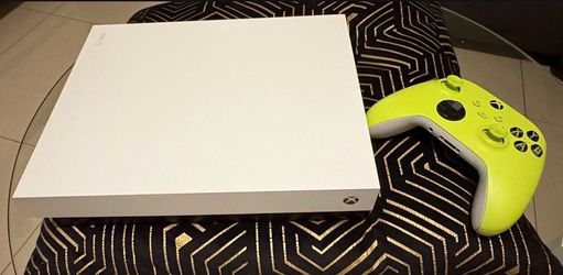 XBOX ONE X