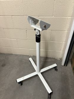 Flying Pig Grooming Dryer Stand