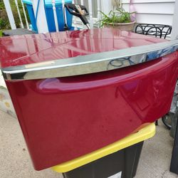 Whirlpool Laundry Pedestal