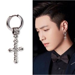 Hips Hop Jewelry Gothic Antique Silver Men Cross Clip on Earring