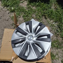 4x Tesla hubcap 19 inch