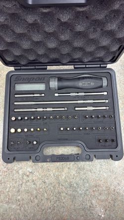 Snap-On SGDMRC44FDT 44-PC Ratcheting Soft Grip Screwdriver Master Set Dark Titanium (70503017)