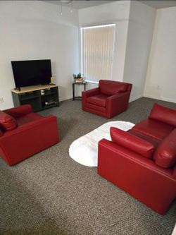 Couch set