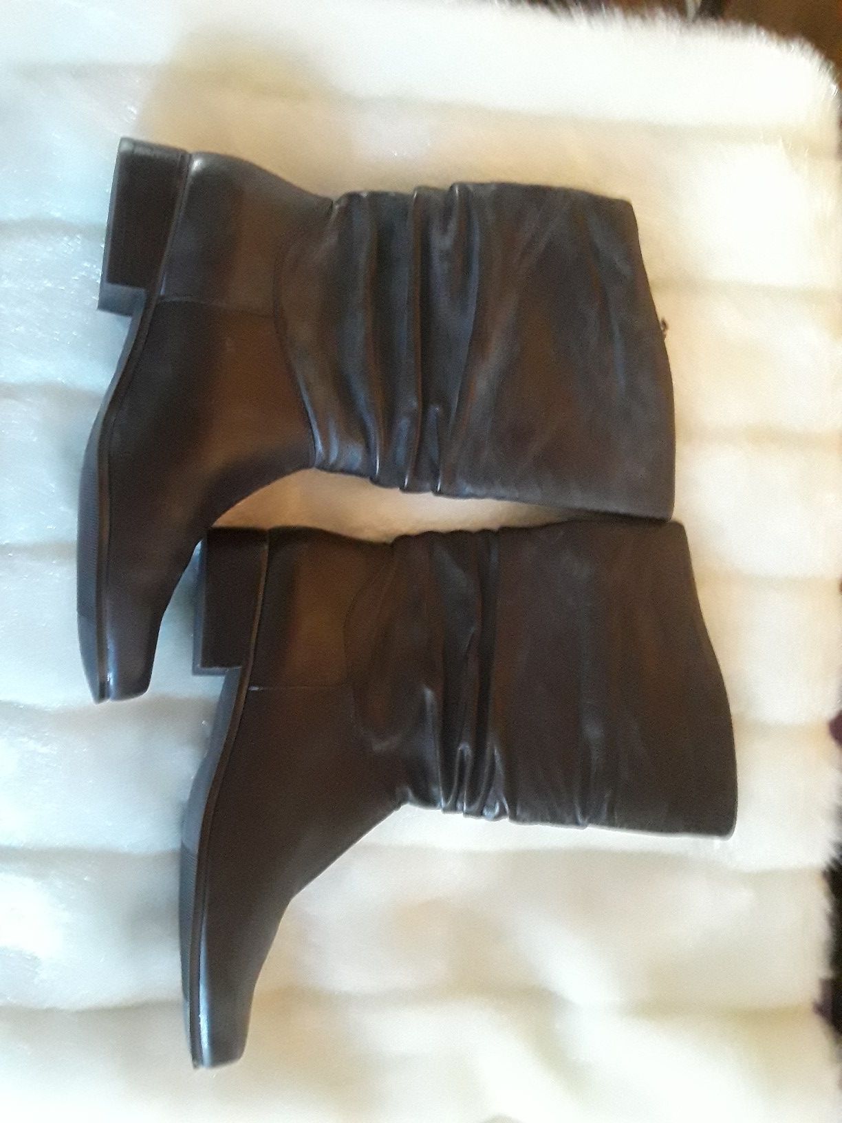 St. John's Bay dark brown boots size 9m