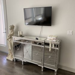 Mirrored Tv Dresser Console