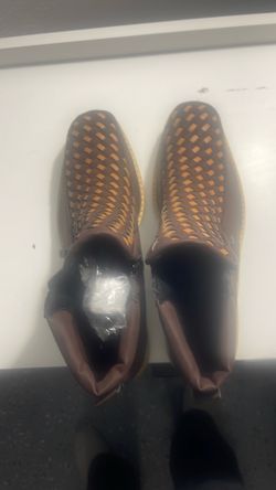 Men’s shoes