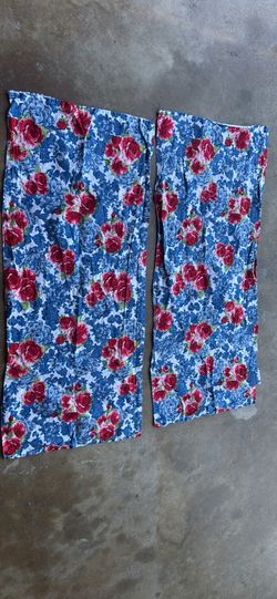Pioneer woman 2 piece curtain valance
