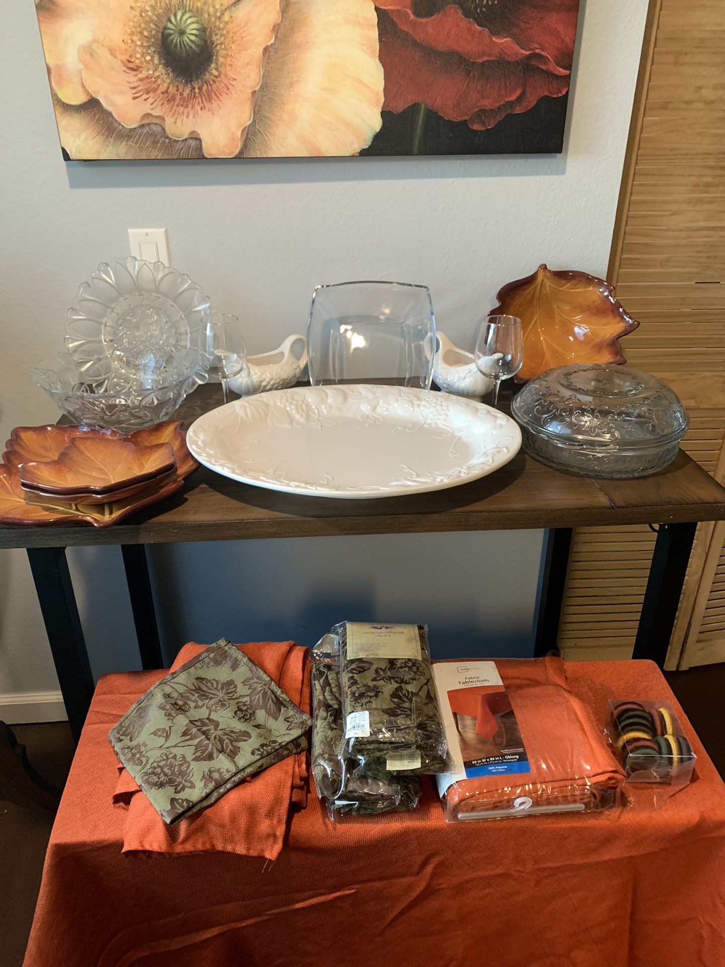 Holiday Glass Table Setting
