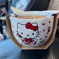 Hello Kitty Christmas Candy Cane Noddle Bowl