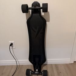electric skateboard