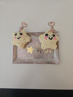 New Adorable Handmade Star Crochet Glow In The Dark Keychain