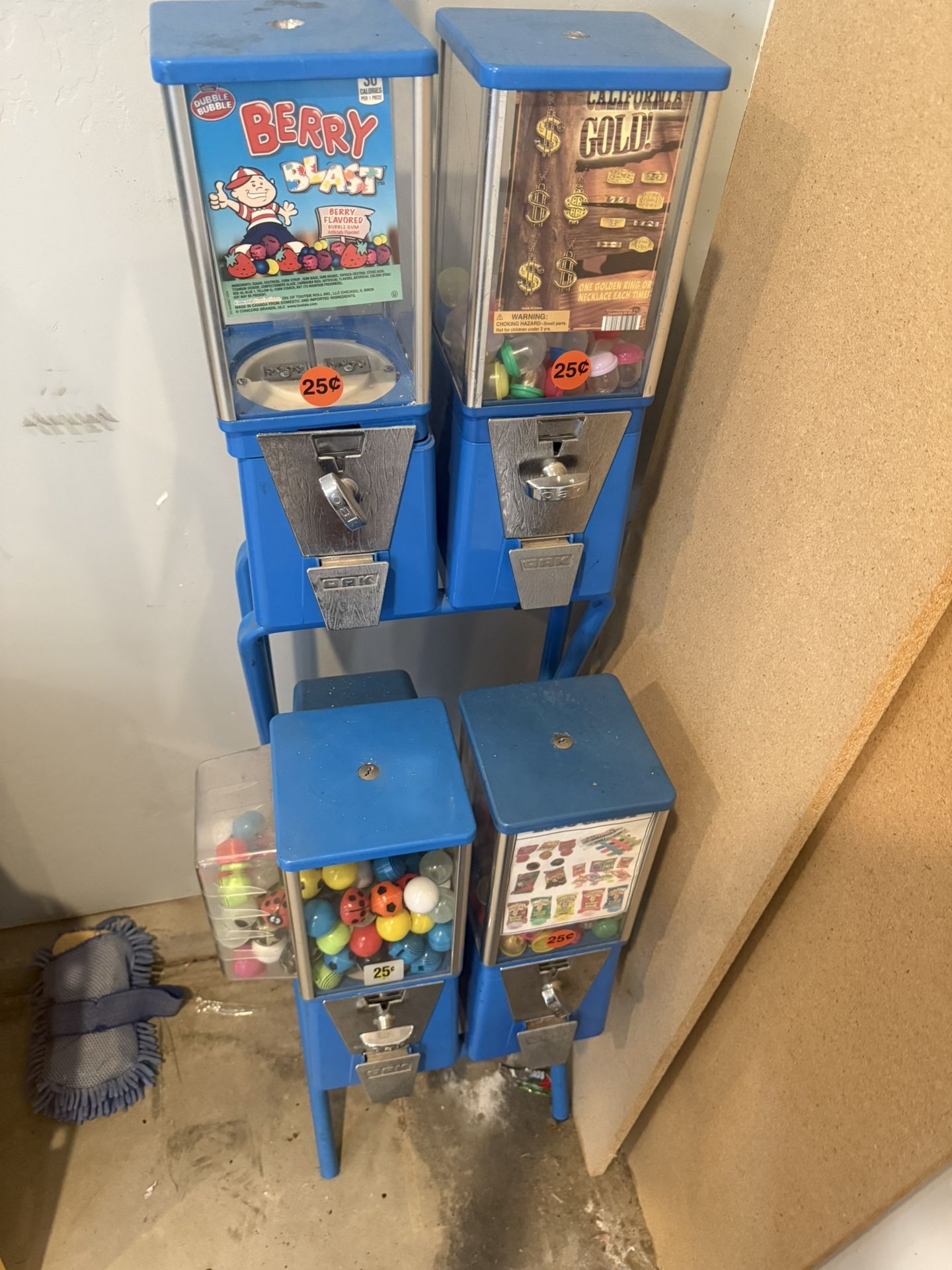 Coin machine thingy