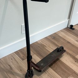 Envy scooter colt s6 street scooter bronze color pretty good condition