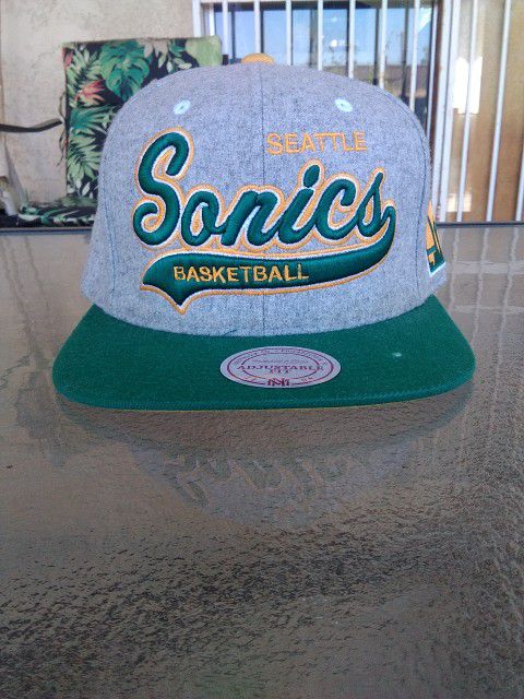Seattle Supersonics Snapback Hat for Sale in Moreno Valley, CA - OfferUp
