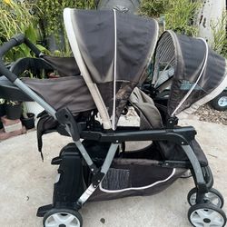 Stroller 