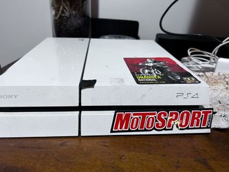 PS4 Pro White Edition