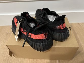 Yeezy 350 V2 Core Red