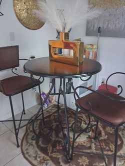 Bistro  Dinning Room Set