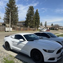 2017 Ford Mustang