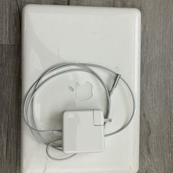 Apple MacBook (no Hdd)