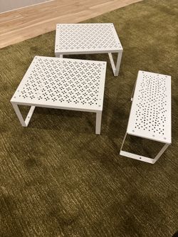 White metal Countertop / Cabinet Rack
