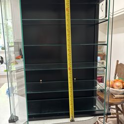 Display glass cabinet and shelves
