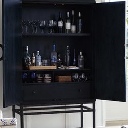 Lexington Jade Bar Chest and Base