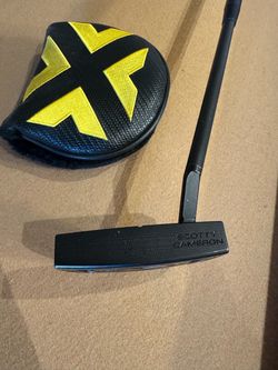 Scotty Cameron Black Putter with Headcover