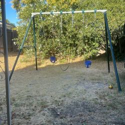 Metal Swing Set