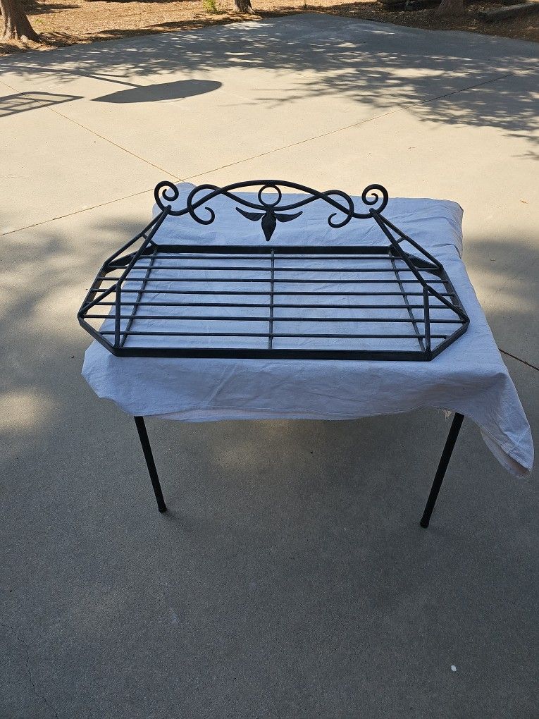 Baker's Hanging Rack.