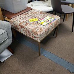 Ottoman 60.00ea