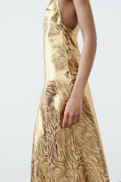 ZARA NWT VIRAL TIK TOK metallic GOLD FOIL ANIMAL PRINT Midi halter midi DRESS S for Sale in Staten Island, NY - OfferUp ZARA NWT VIRAL TIK TOK metallic GOLD FOIL ANIMAL PRINT Midi halter midi DRESS S for Sale in Staten Island, NY - OfferUp