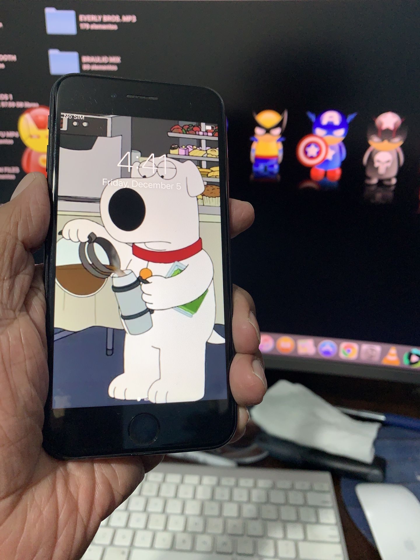 iPhone 7-32Gb unlocked FOR Sale $60