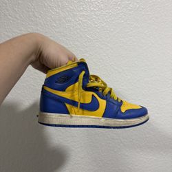 Jordan Retro 1 High Laney