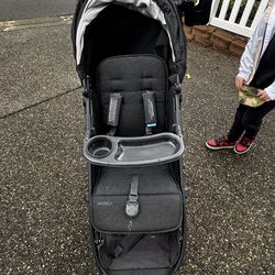 Uppababy Minu travel stroller