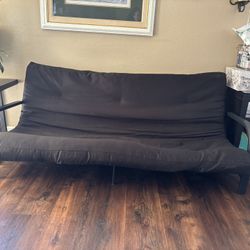 Black Futon