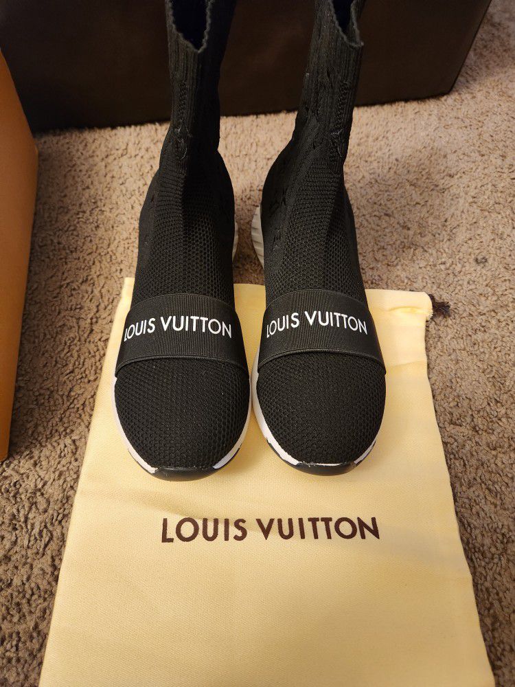 Louis Vuitton Lv Sock Boot Sneaker for Sale in Norfolk, VA - OfferUp