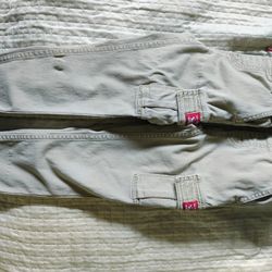 Levi Cargo Uniform Pants
