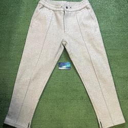 Richie Le grey pants