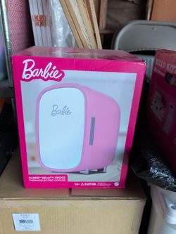 Barbie Beauty Fridge