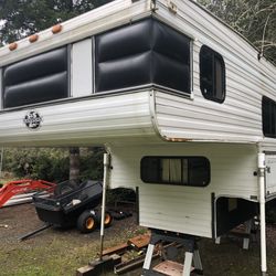 1996 S&S Truck Camper