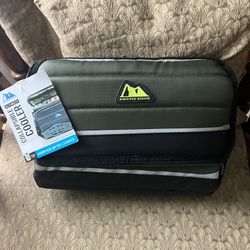 12 Can Collapsible Cooler NWT 