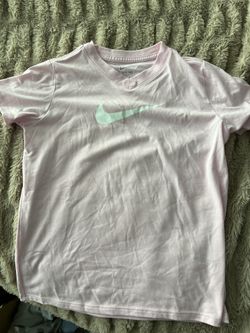 Girls Nike Shirt 