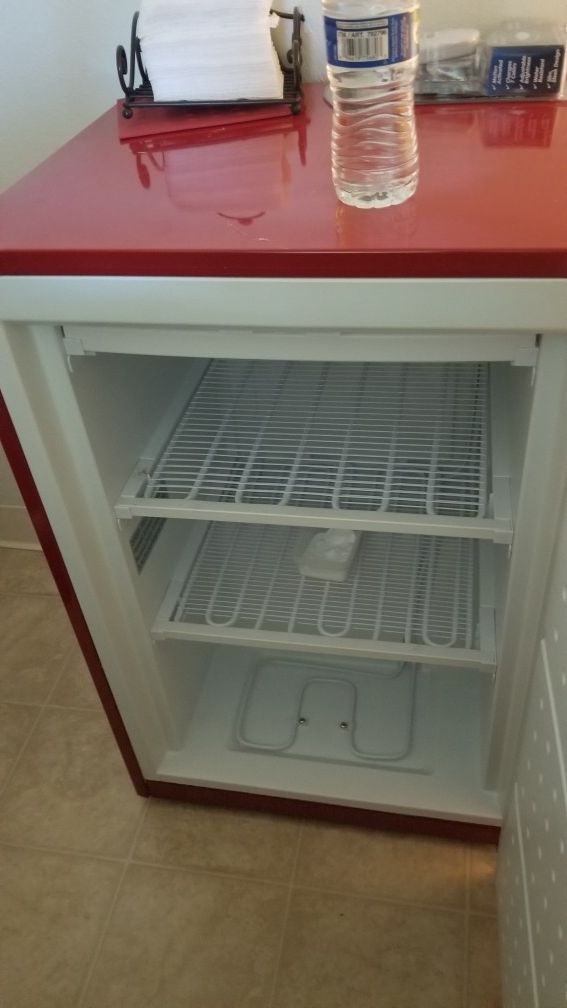 Mini freezer