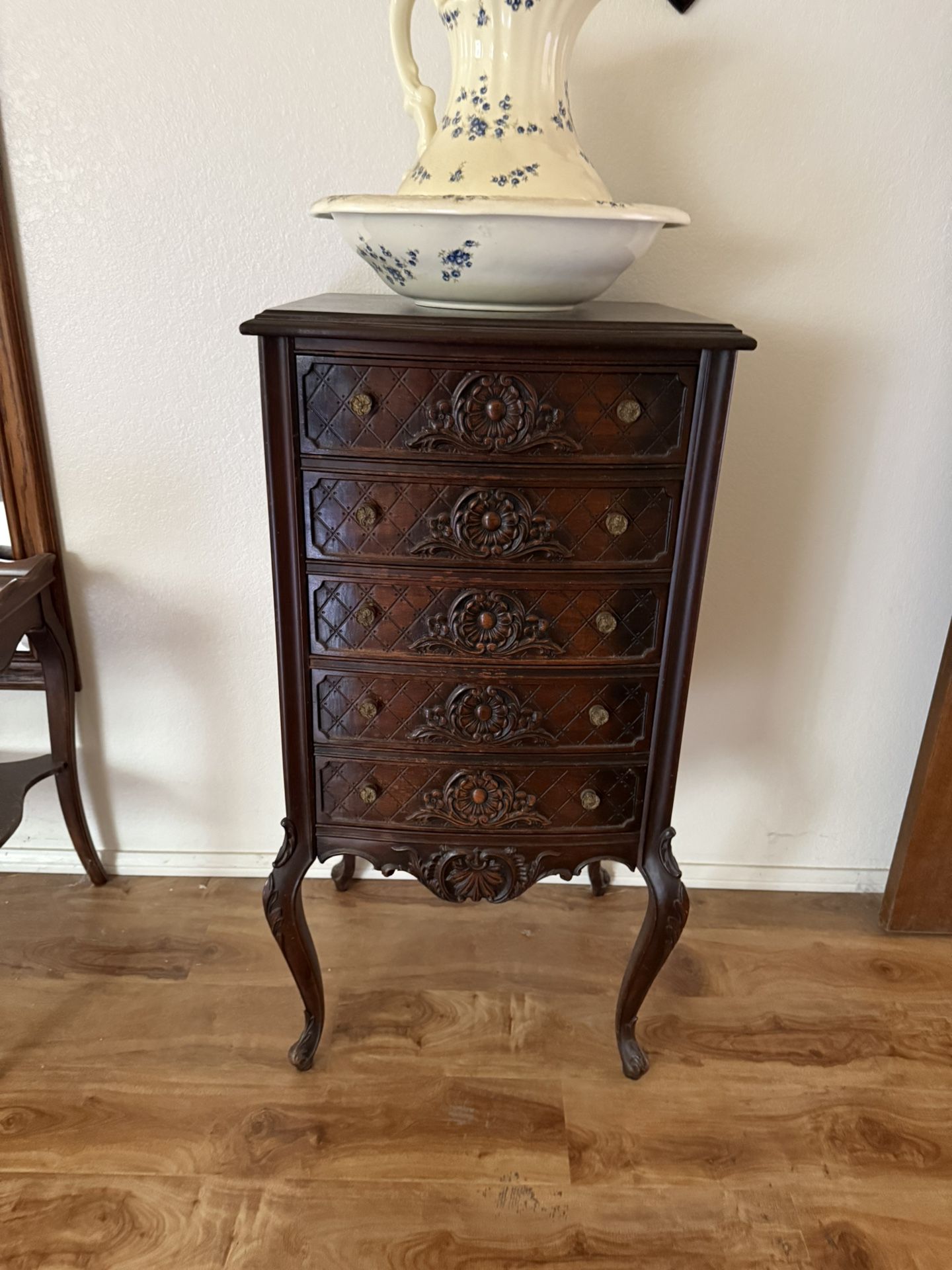 Vintage Furniture