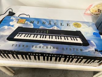 Good working condition piano Good working condition piano